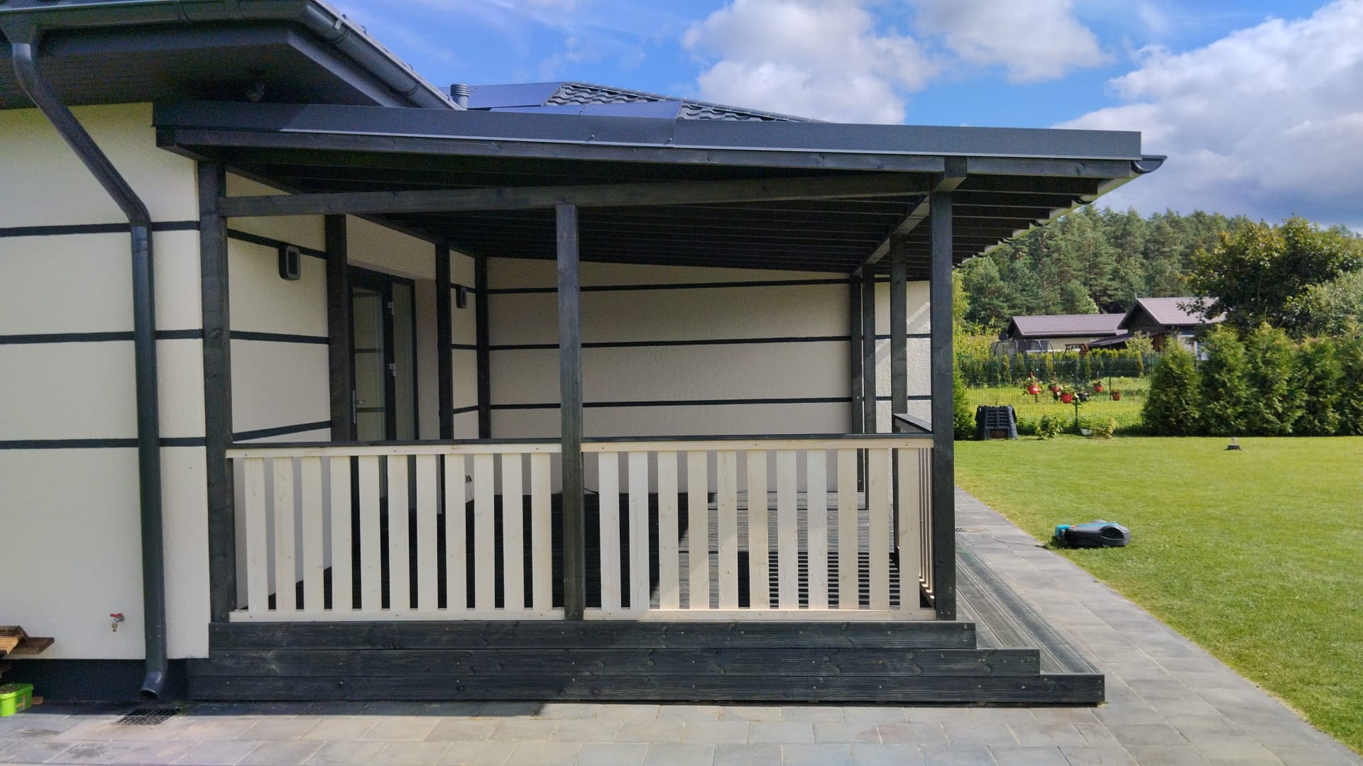 Polikarbonāta piebūve