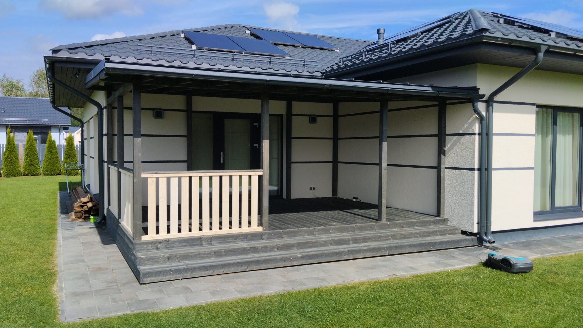 Polikarbonāta piebūve